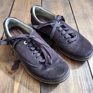 LAST CHANCE! Size 6 Keds Lace up Suede Sneakers Dark Warm Chocolate Brown Womens
